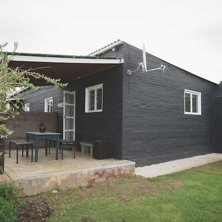 Beyond Urban Cottages Stormsrivier Exterior photo